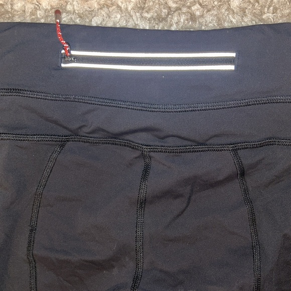Lululemon Run: Inspire Crop II *Block-It Pocket in Black / Black - Picture 7 of 10